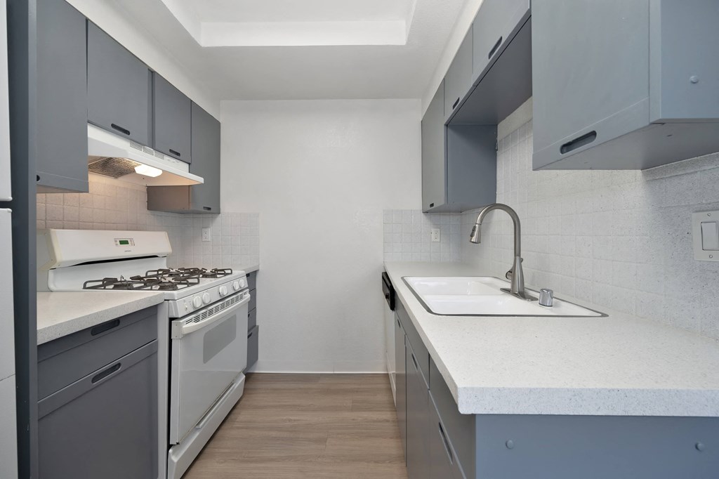 Townhomes at 201 | Kitchen