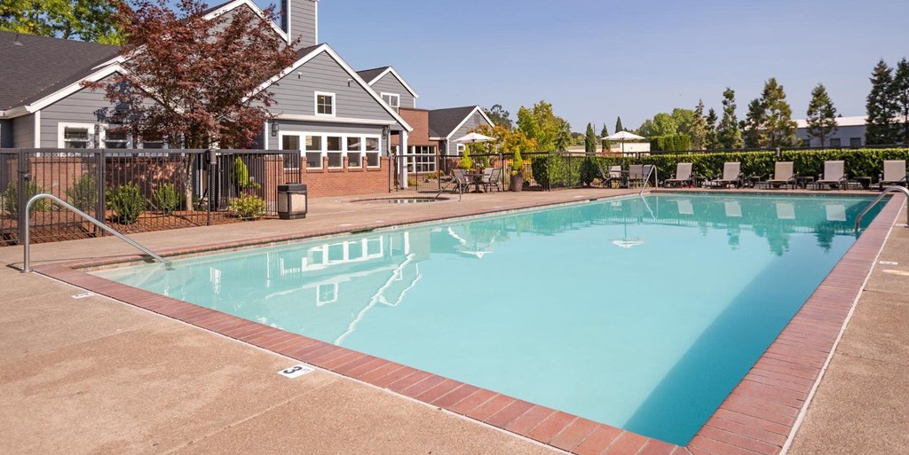 Main Street Village | Exterior Pool