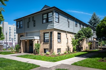 Exterior The Interurban Exterior The Interurban - Photo Gallery 4