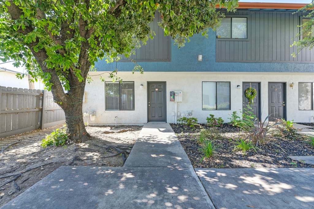 Townhomes at 201 | Exterior