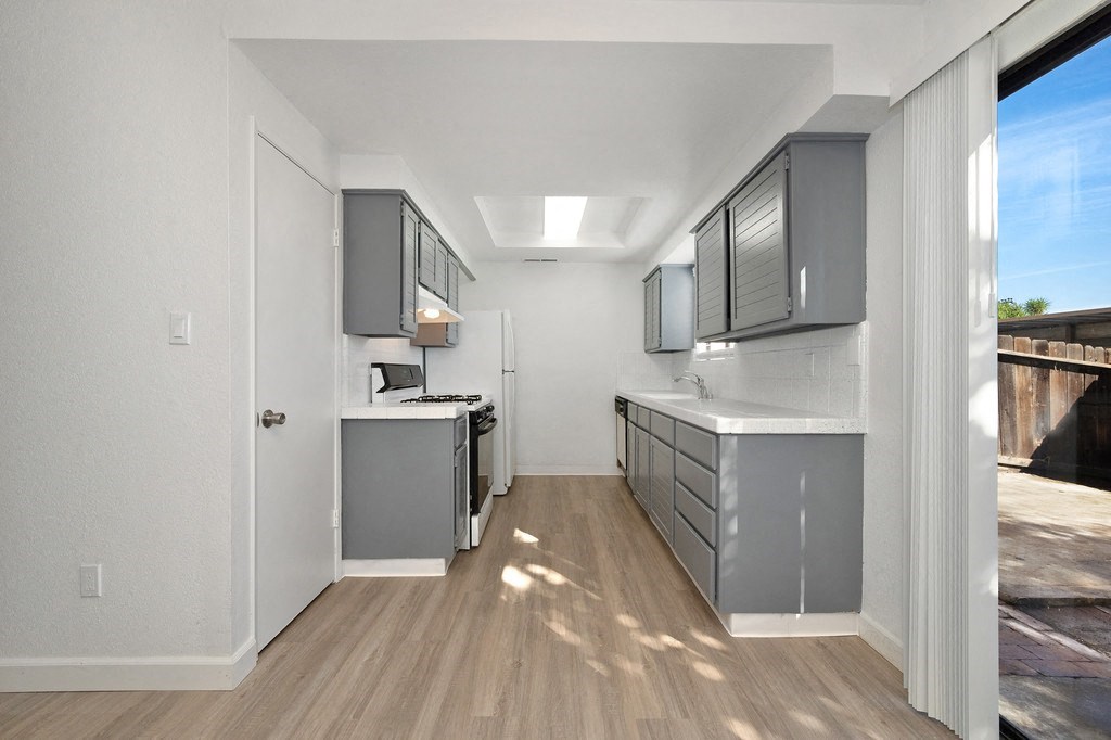 Townhomes at 201 | Kitchen