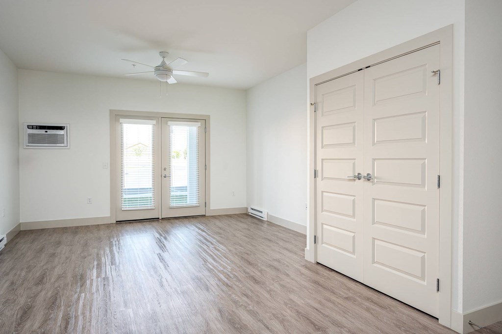 Tidewater Apartments | Living Area