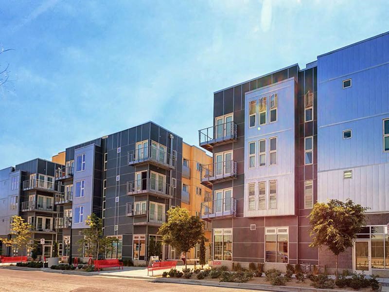 Pearl Studios | Exterior