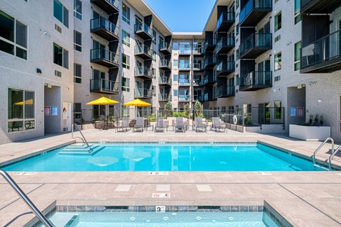 35 Club | Pool