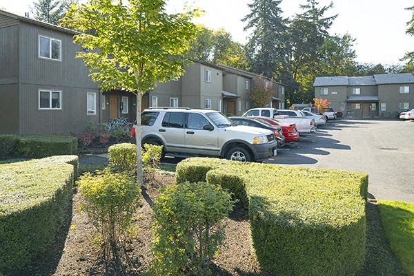 Santana Court | Exterior