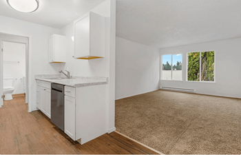 13831 NE 8th St Studio-2 Beds Apartment for Rent - Photo Gallery 3