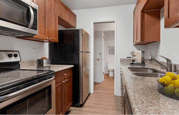 13831 NE 8th St Studio-2 Beds Apartment for Rent - Photo Gallery 11