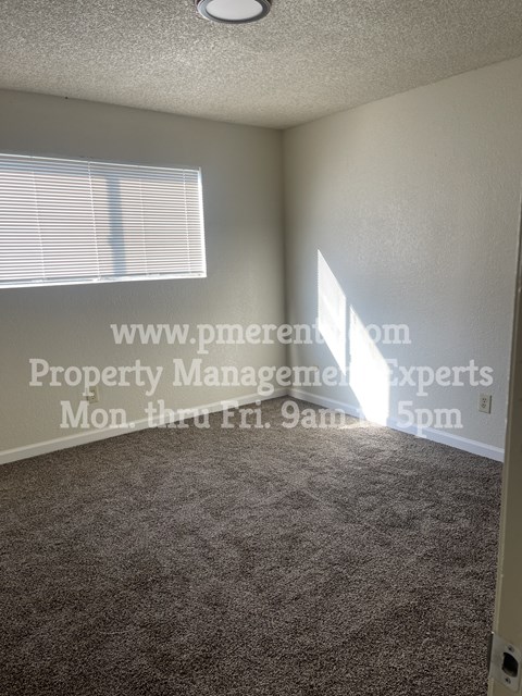 2561-2563 Towery Ct 2 Beds Apartment for Rent