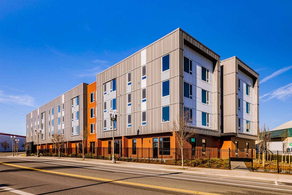 the building where the hotel is located