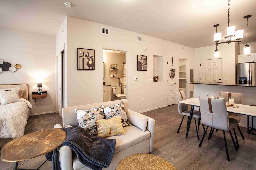 Living & Dinning Room