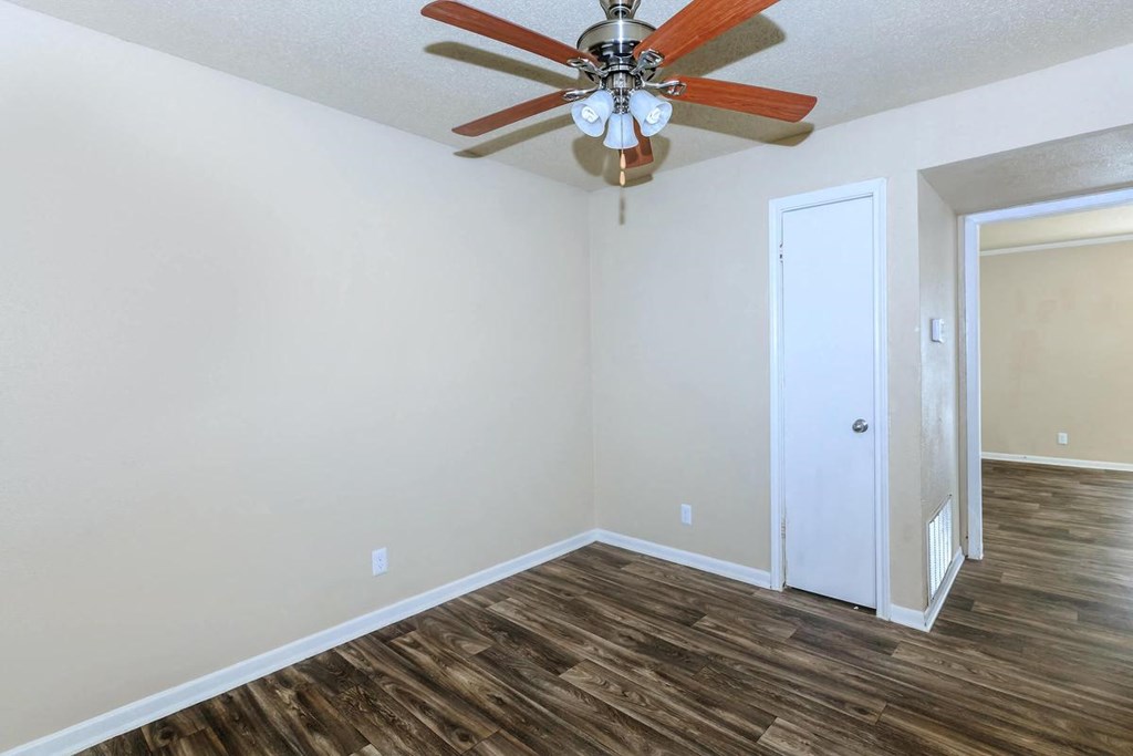 Ceiling Fan at Boston Woods Apartments, Texas
