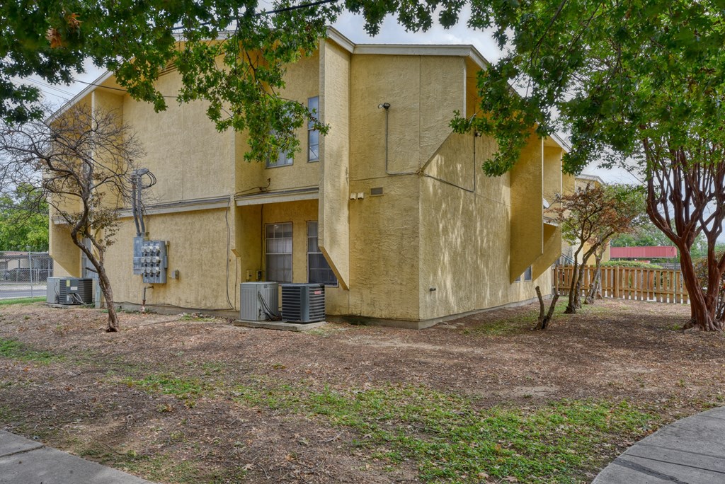 Landscape Porch at Mayfield Gardens, San Antonio