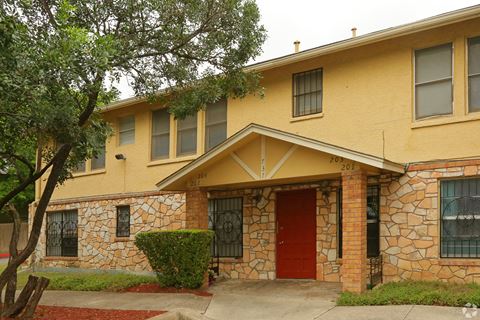 Property Exterior at Mayfield Gardens, Texas