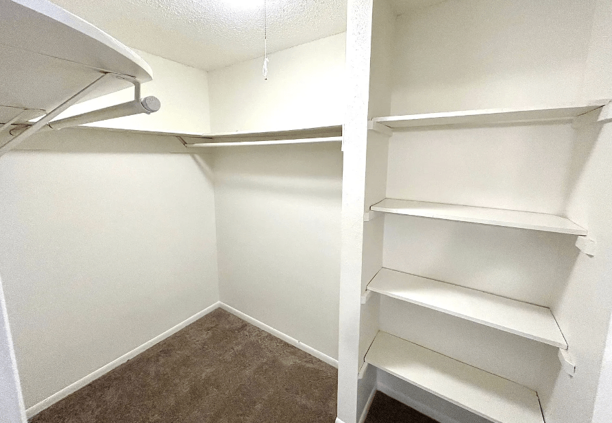 Large Closets at Callaghan Heights, San Antonio, 78228