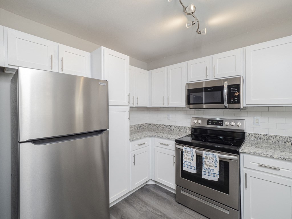 Brand new kitchen hillsborough NC apartments