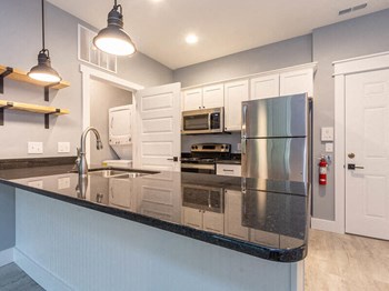 Smith Flats kitchen - Photo Gallery 3