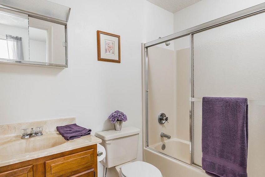 Hoosier Court Apartments