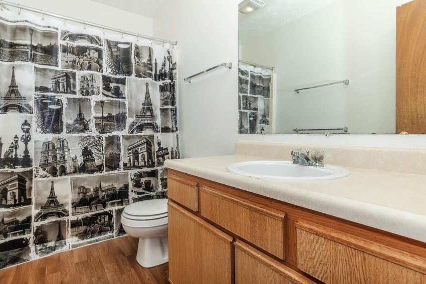 Hoosier Court Apartments