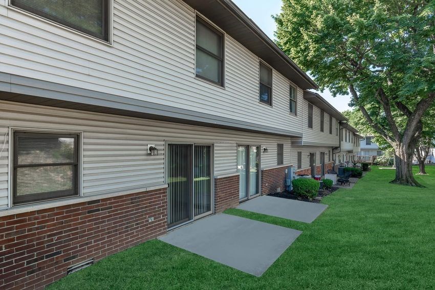 Hoosier Court Apartments