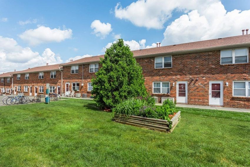 Sassafras Hill Apartments