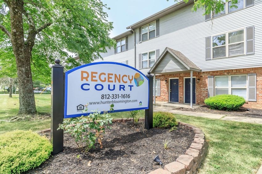 Regency Court Apartments