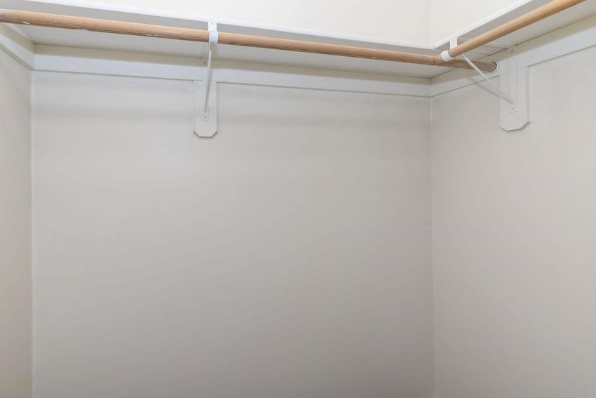 Regency Court Apartments