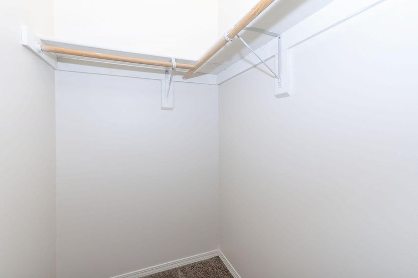 Regency Court Apartments