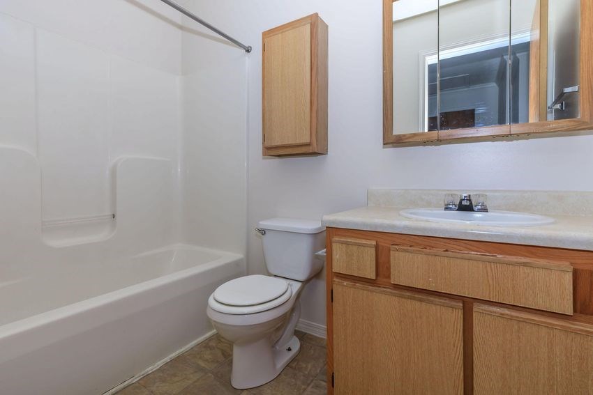 Regency Court Apartments