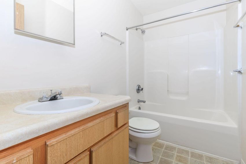 Regency Court Apartments