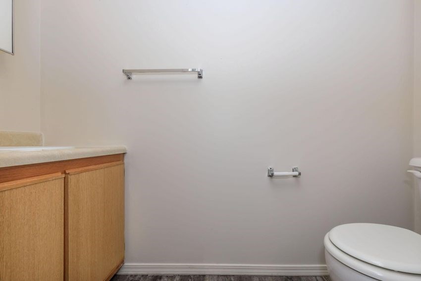 Regency Court Apartments