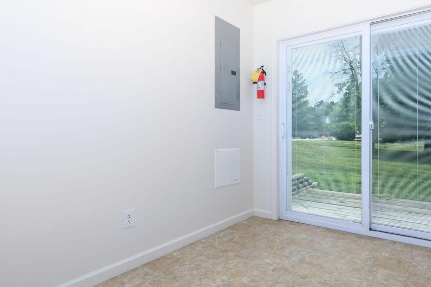 Regency Court Apartments