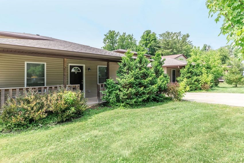 Regency Court Apartments