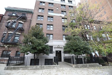 39 Lincoln Park 1-2 Beds Apartment for Rent