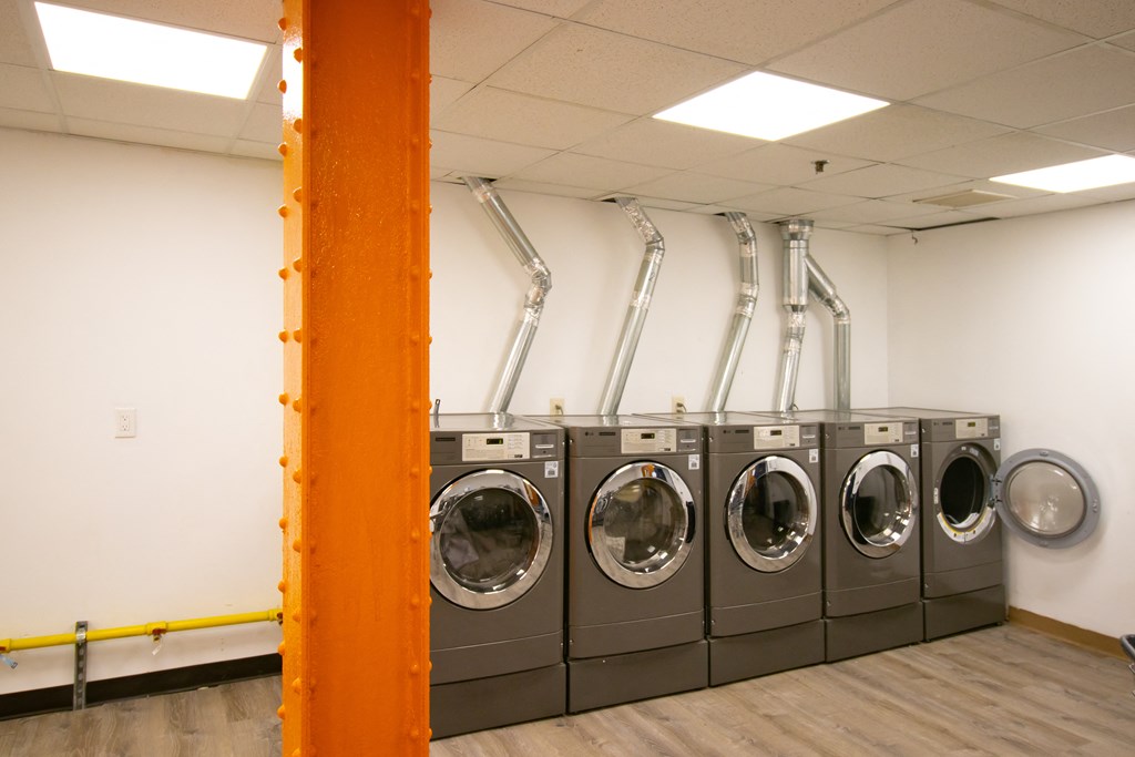 Clinton Street Lofts On Site Laundry