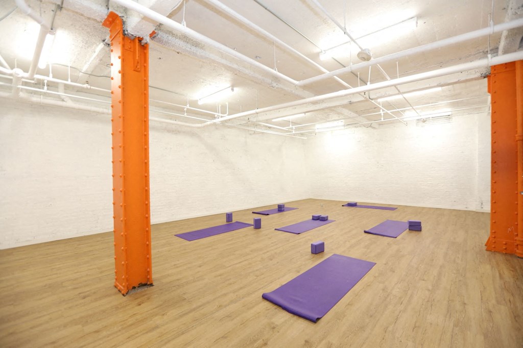 Clinton Street Lofts Yoga Room