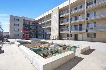 1571 Beeler Street 1-2 Beds Apartment for Rent - Photo Gallery 5