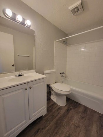 Bathroom - Photo Gallery 2