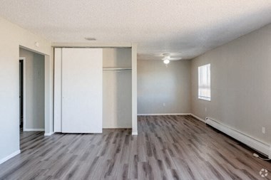 2 Bedroom 1 Bath Open Floor Plan