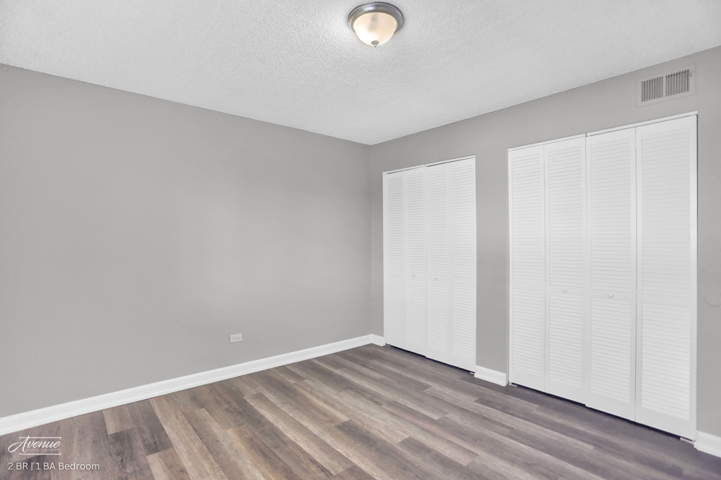 2 Bed / 1 Bath - Bedroom