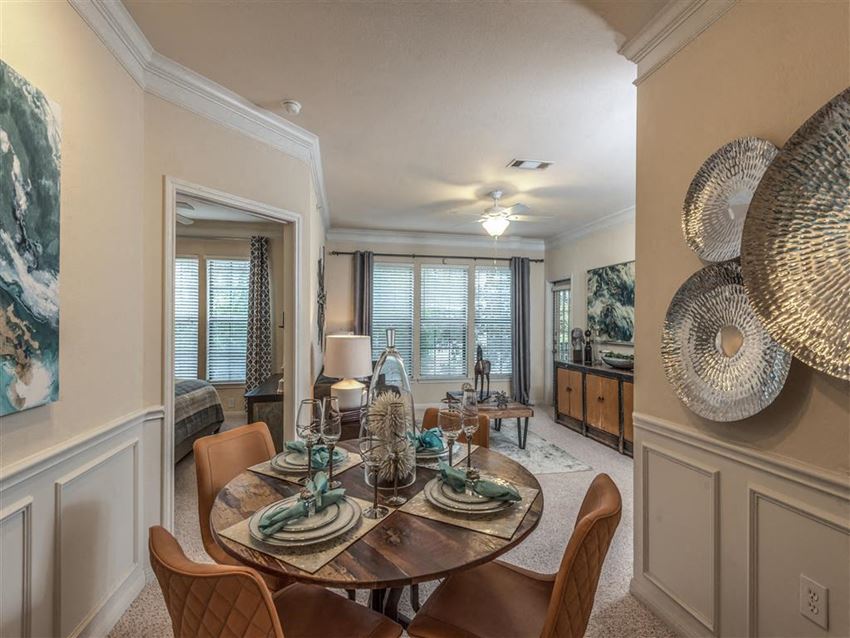 The Circle At Hermann Park Apartments, 3 Hermann Museum Cir Dr, Houston