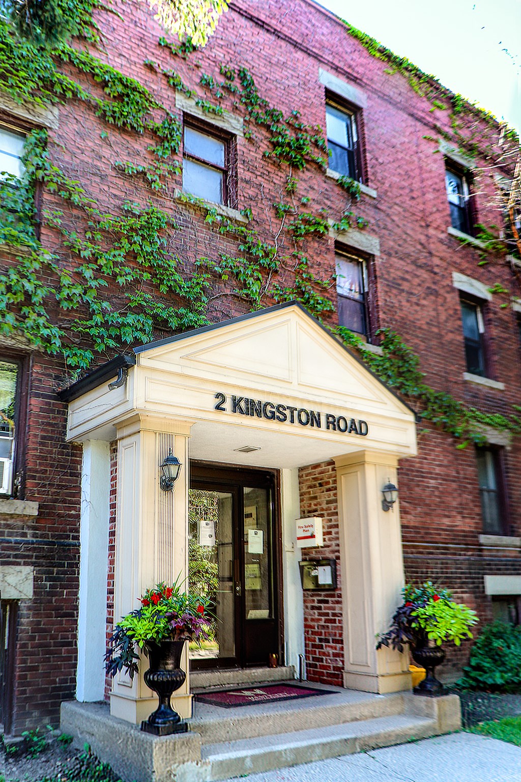 the entrance to the 2 kingsston road building