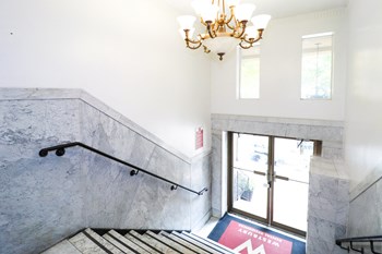 414 Jarvis Street Studio-2 Beds Apartment for Rent - Photo Gallery 3