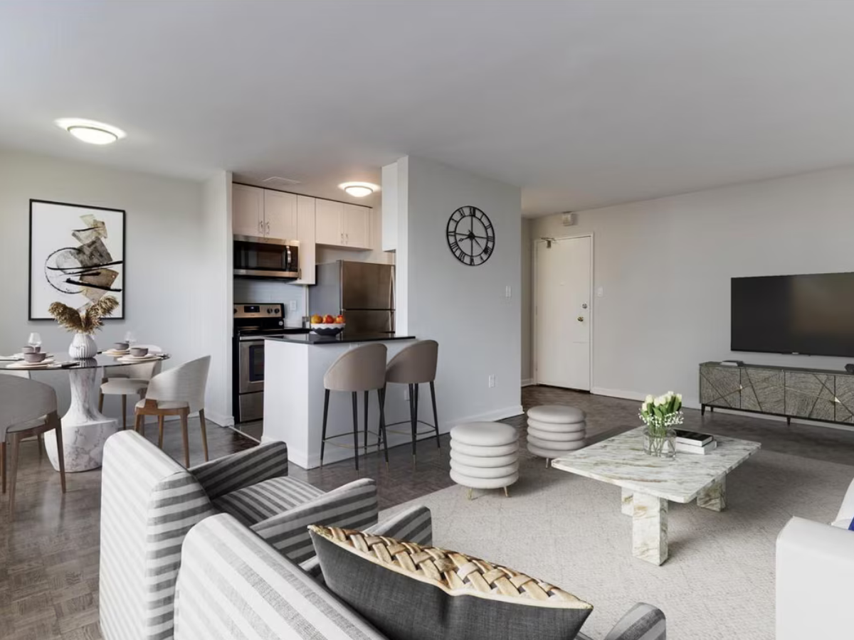 2 bedroom apartment - Weston Road Apartments, Toronto