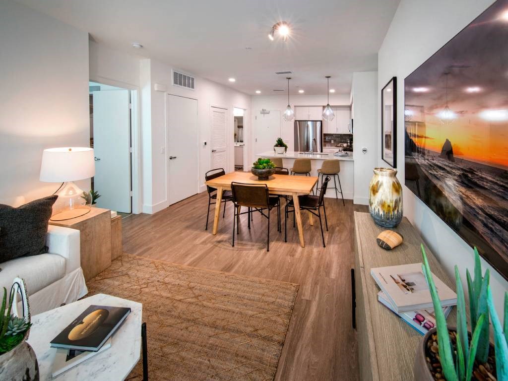 Living Room With TV at The Hub, California