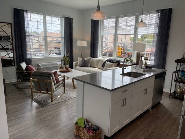 luxury studio, one, two bedroom rental apartments at cityline east building jersey city, nj