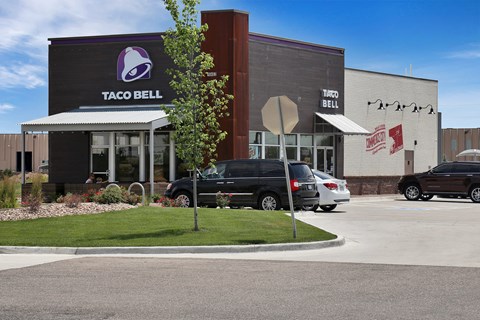 Taco bell restaurant in the Neighborhood at Belle Creek Apartments, Henderson, 80640