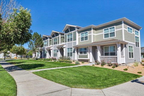 Modern Apartment Community at Enclave Apartments, Henderson, CO, 80640