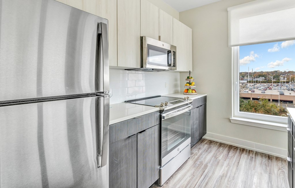 Canfield Park At Fairfield Metro