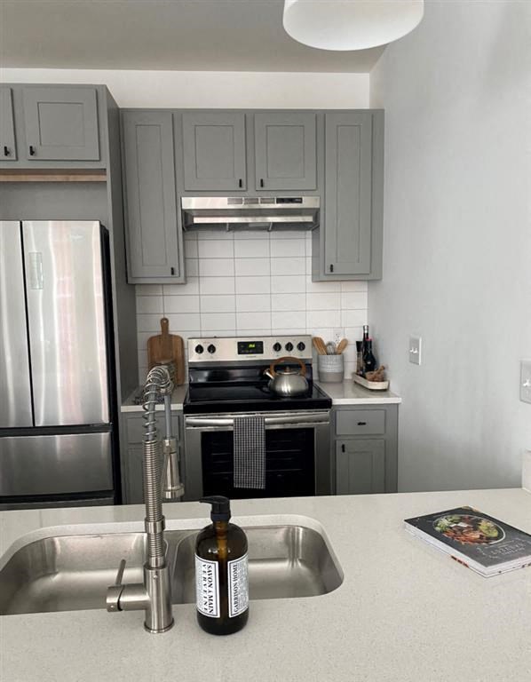 Fully Equipped Kitchen at Park and Main, Hartford, CT