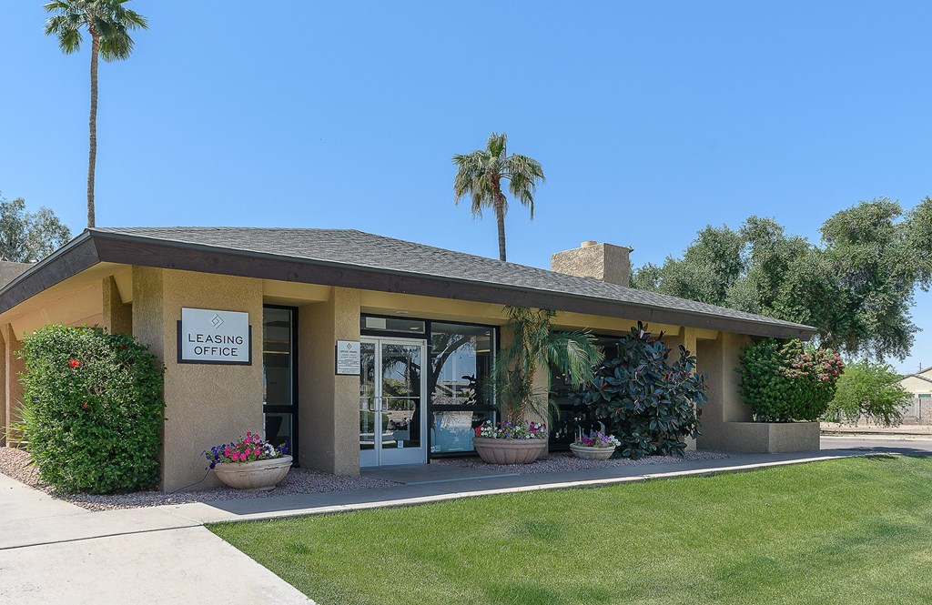 Peoria Apartments- The Flats at Peoria- exterior